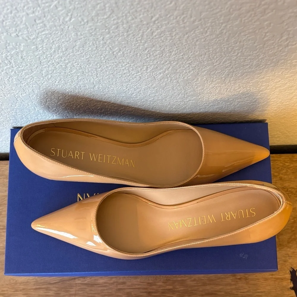 Stuart Weitzman Tan Patent Leather Heels